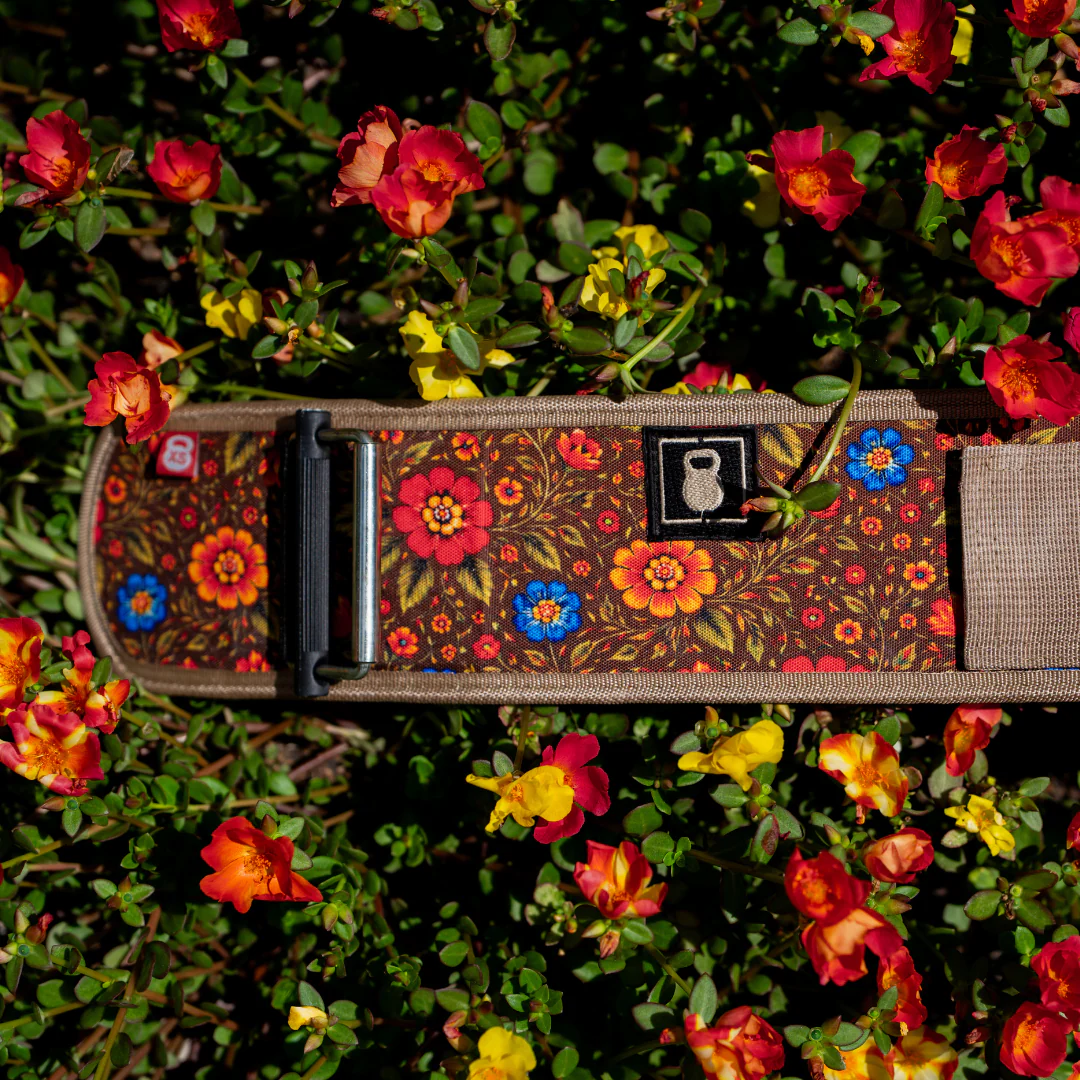 Florecer by Fee Saghafi 4" Weightlifting Belt - Image 8